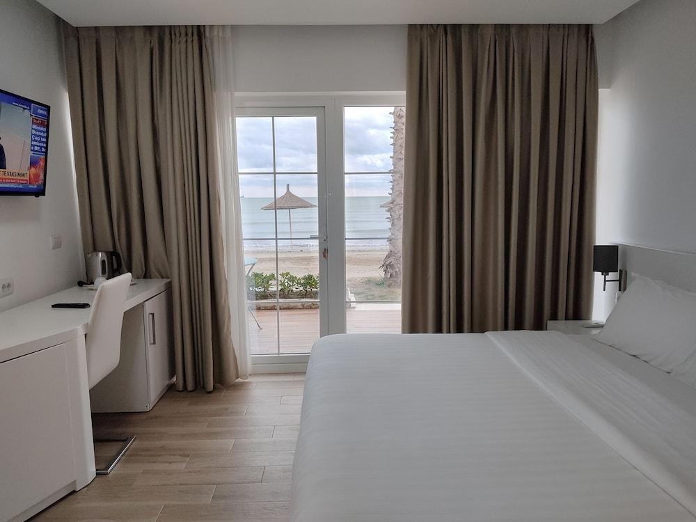 Prestige Resort Durres Qerret Kültér fotó