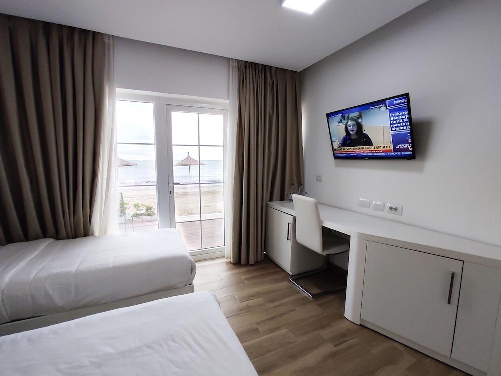 Prestige Resort Durres Qerret Kültér fotó